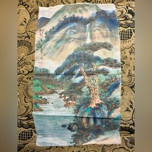 Original signed traditional Chinese Silk Painting.
